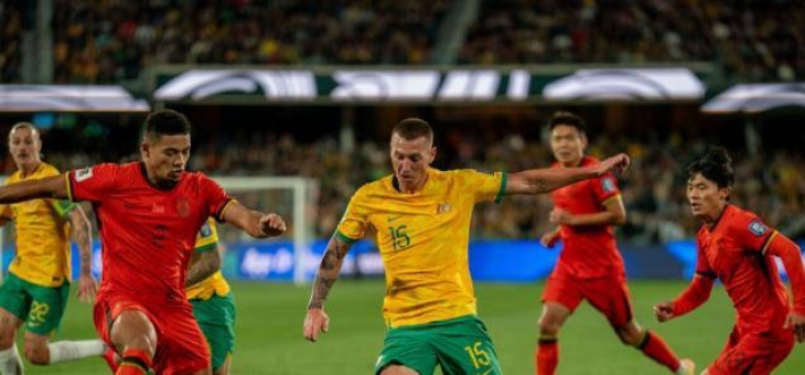 关于欧预赛劲敌对碰，国家队士气昂扬的信息